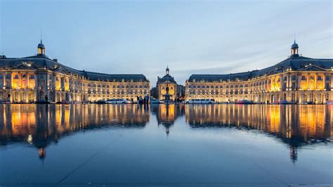 chanel miroir d eau